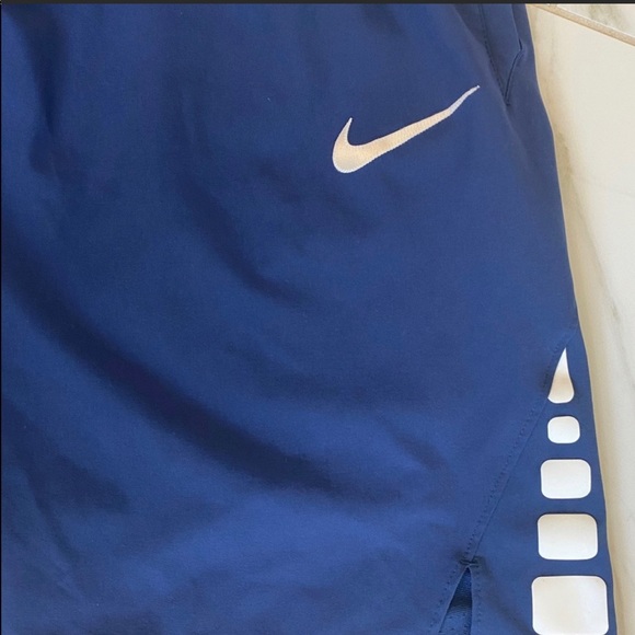 Nike Shorts - Picture 2 of 2